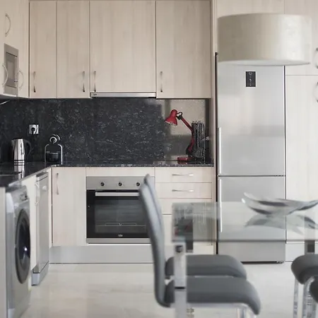 Unio, Tarracohomes Apartment